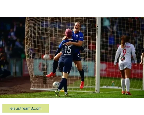 华盛顿精神女足客场力克海湾FC赢得关键胜利